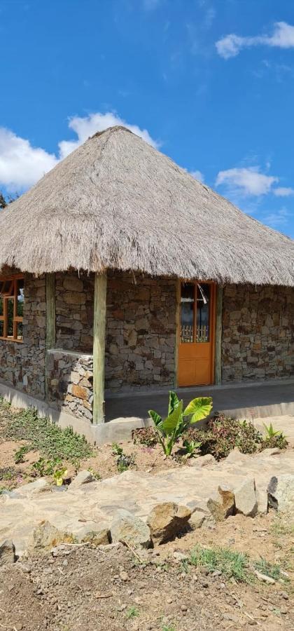 Le Tai Village Resort Near Solio Game Reserve Mweiga Exterior photo